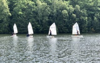 Die vier erstplatzierten der 1. Wettfahrt