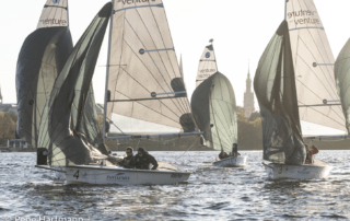 SCR-Segler bei der Meisterschaft der Meister auf der Außenalster in Hamburg