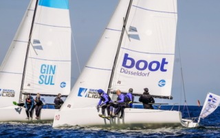 Das Bundesliga-Team des Segelclub Rheingau am 1. Spieltag 2025 in Kiel