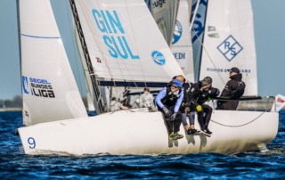 Das Bundesliga-Team des Segelclub Rheingau am 1. Spieltag 2025 in Kiel